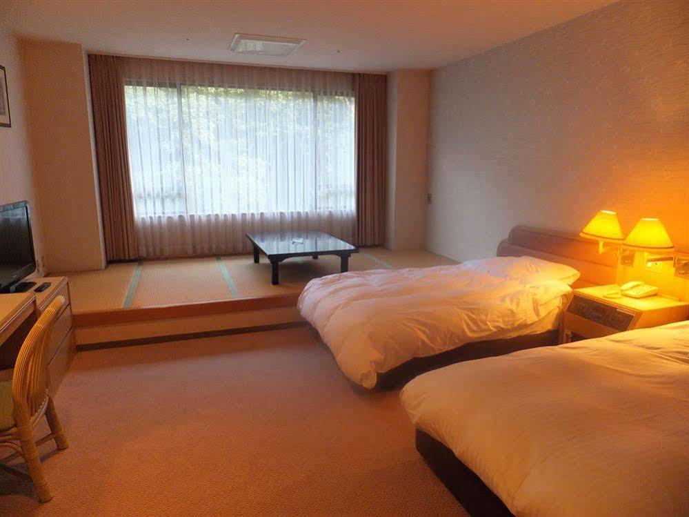 Casa Di Nonno Hotel Tahara Ngoại thất bức ảnh
