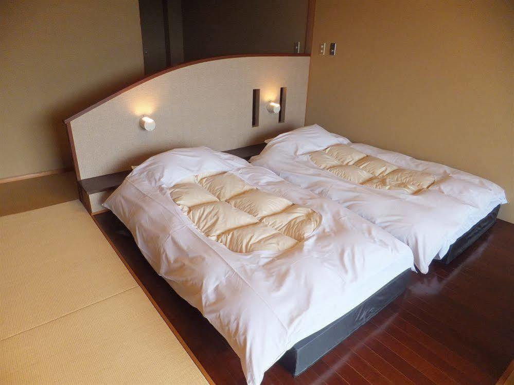 Casa Di Nonno Hotel Tahara Ngoại thất bức ảnh